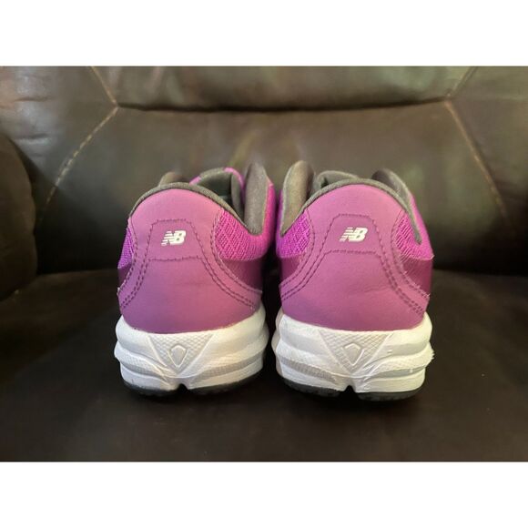 New Balance Women’s Sneakers - Picture 3 of 5
